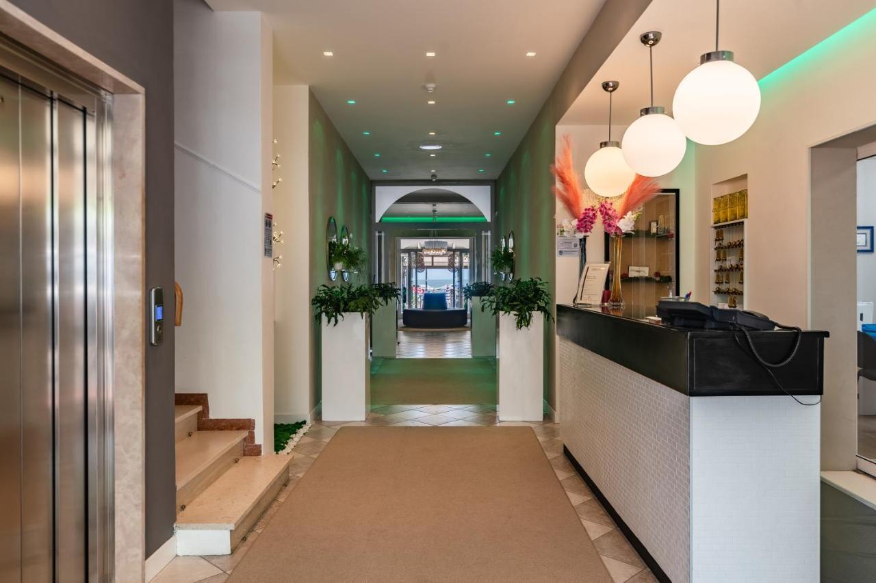 לידו די ג'סולו Hotel Concordia מראה חיצוני תמונה